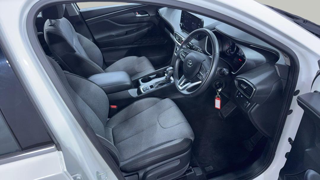 2023 Hyundai Santa Fe Crdi (AWD), Automatic, 29702 km, Right Side Front Door Cabin View
