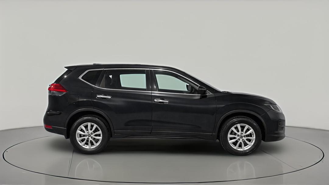 2017 Nissan X-trail St (4x4), Automatic, 132364 km, Right Side View