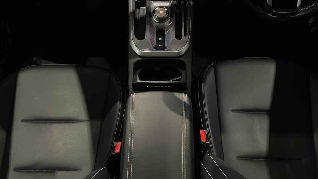 2022 GWM Haval Jolion Ultra, Automatic, 43231 km, Center Console