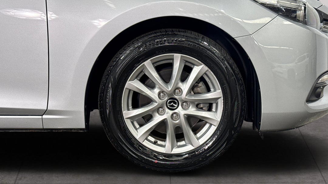 2018 Mazda 3 Maxx Sport, Automatic, 44881 km, Right Front Wheel