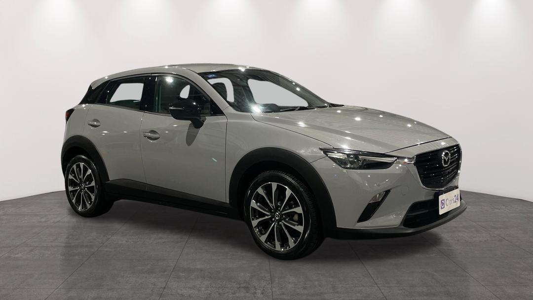 2024 Mazda CX-3 G20 Evolve, Automatic, 42000 km, Right Front Diagonal (45- Degree) View