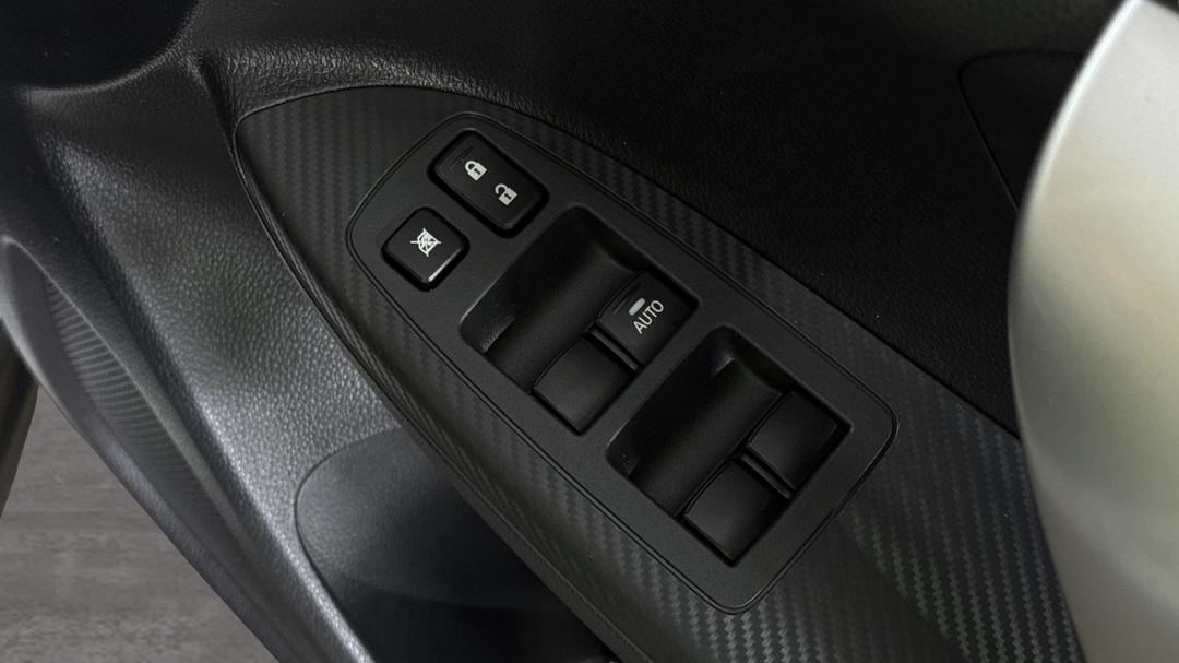 2024 Mitsubishi Eclipse Cross Es (2WD), Automatic, 32180 km, Drivers Side Door Panel Controls