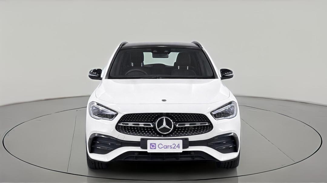2020 Mercedes-benz GLA 200, Automatic, 72379 km, Front View