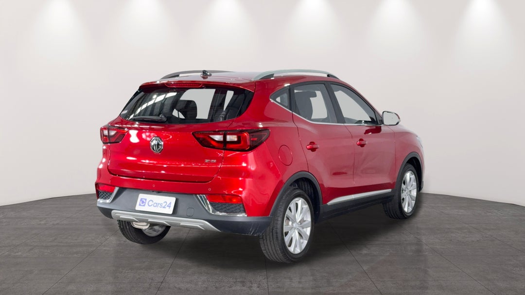 Right Back Diagonal (45- Degree) View