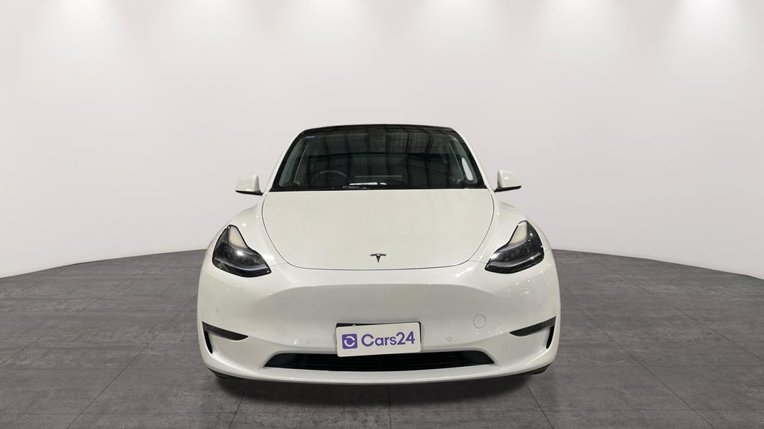 2023 Tesla Model Y Long Range, Automatic, 70863 km, Front View