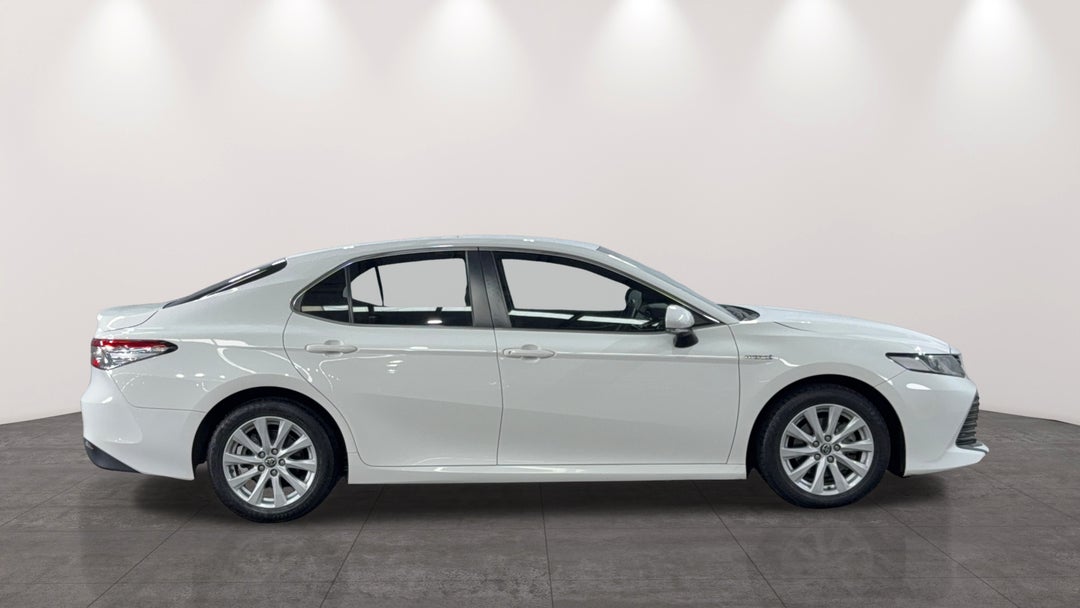 2019 Toyota Camry Ascent Hybrid, Automatic, 141793 km, Right Side View