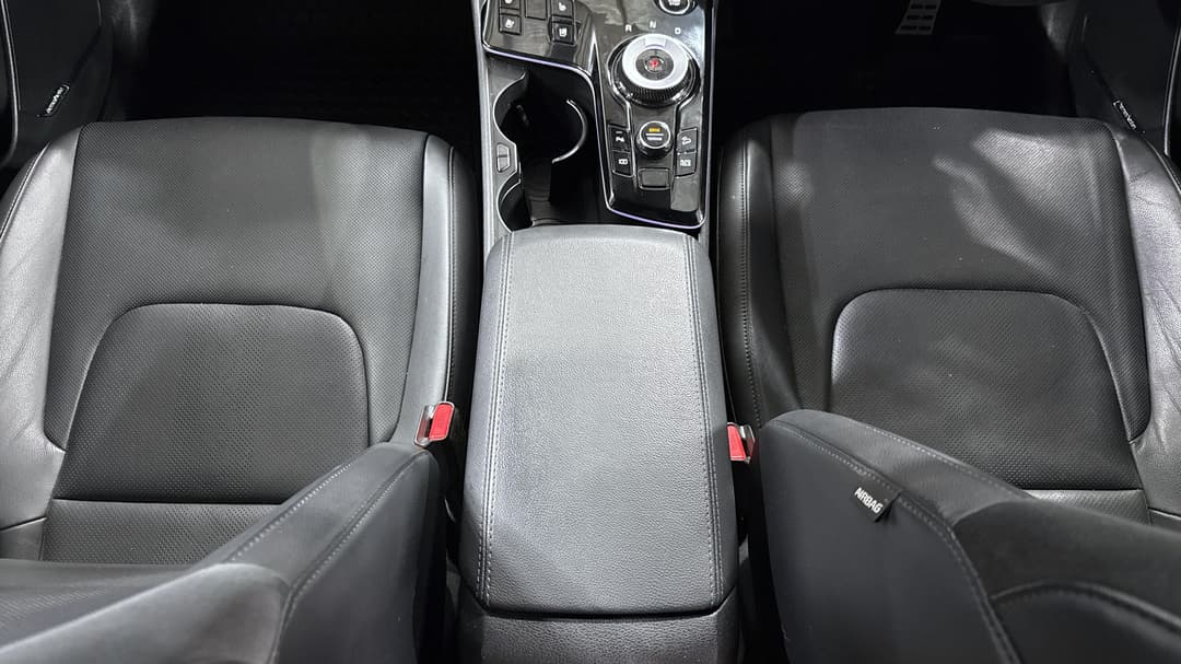 2022 Kia Sportage Gt-line (AWD), Automatic, 48881 km, Center Console