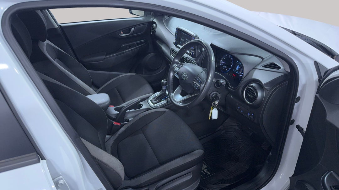 2020 Hyundai Kona Active (FWD), Automatic, 88013 km, Right Side Front Door Cabin View