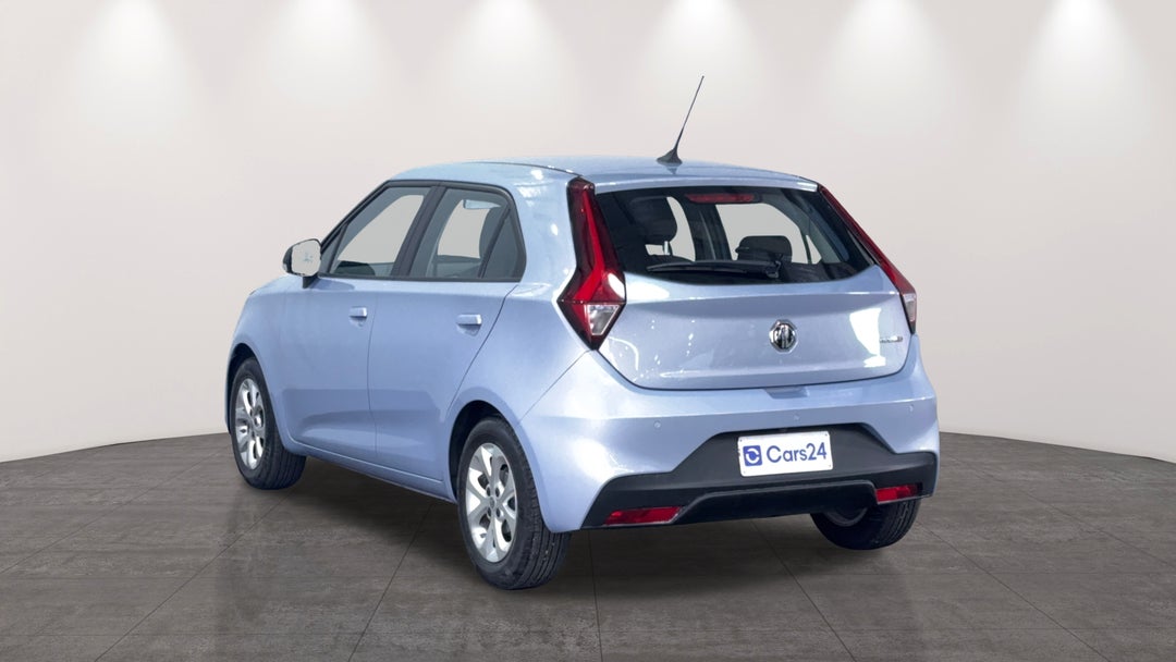 Left Back Diagonal (45- Degree) View