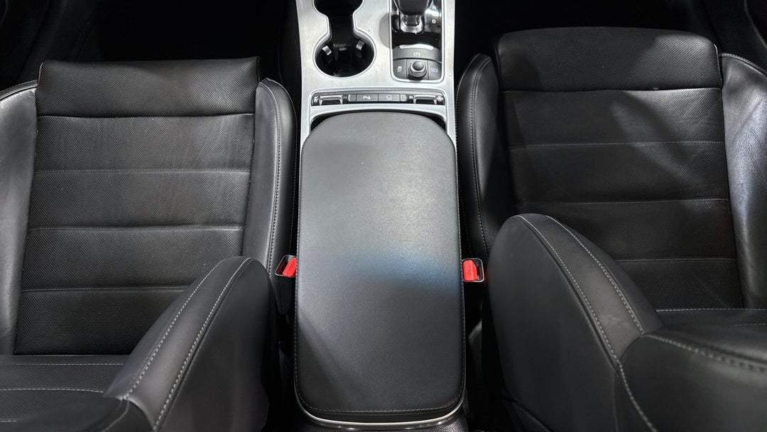 2019 Kia Stinger Gt (black Leather), Automatic, 141621 km, Center Console