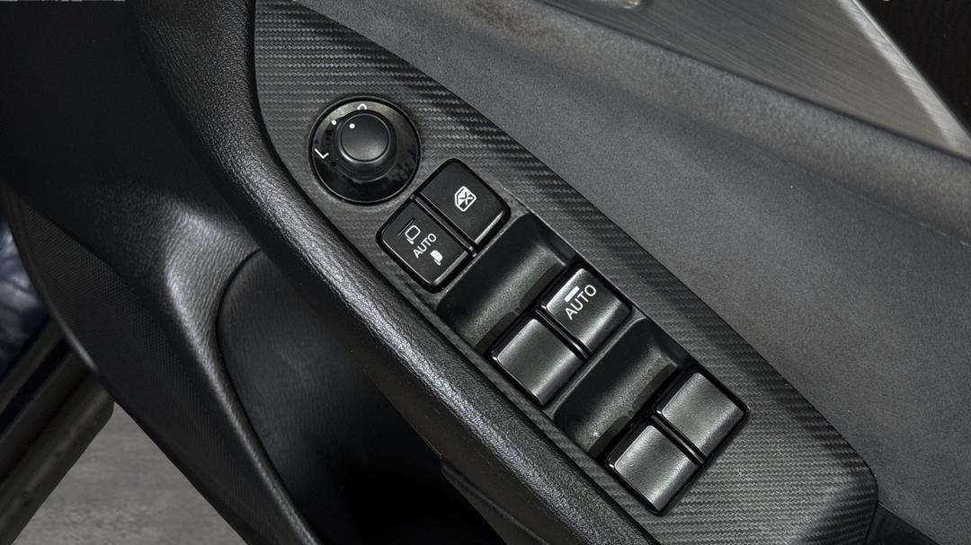 2020 Mazda CX-3 Akari (AWD), Automatic, 37198 km, Drivers Side Door Panel Controls