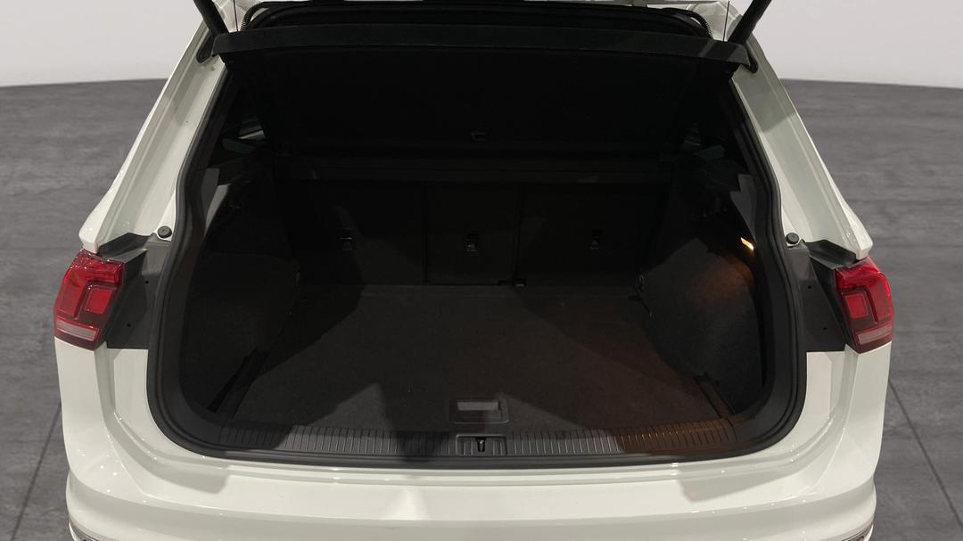 2019 Volkswagen Tiguan 132 Tsi R-line Edition, Automatic, 131927 km, Boot Inside View