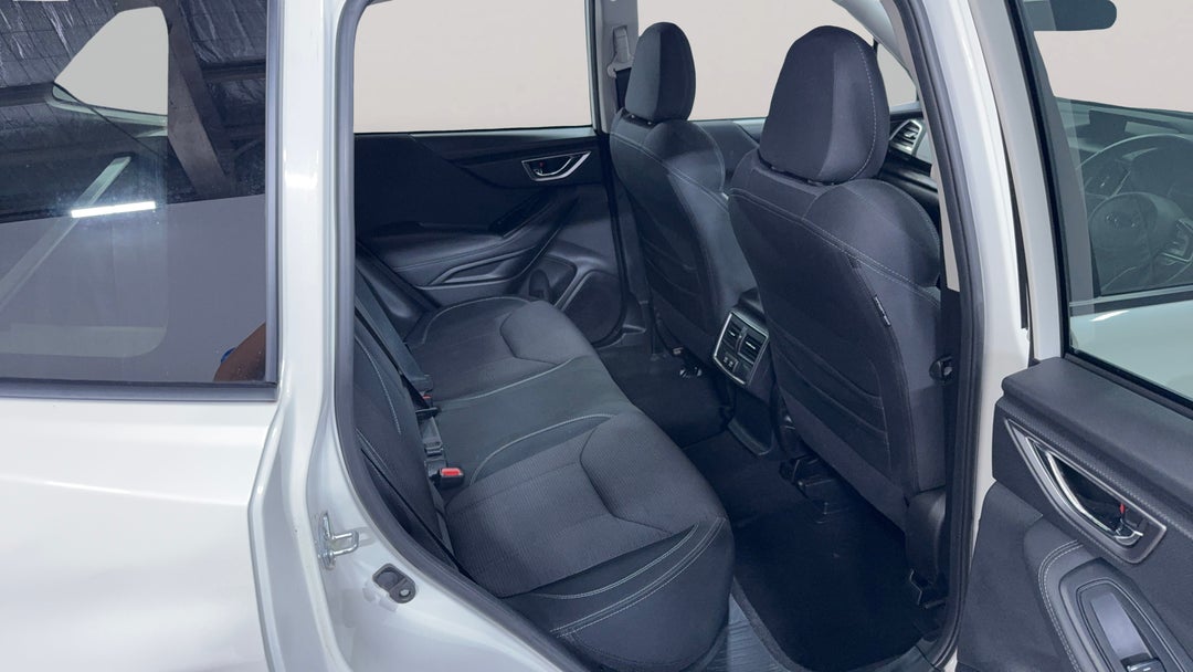 2024 Subaru Forester 2.5i (awd), Automatic, 53216 km, Right Side Rear Door Cabin View