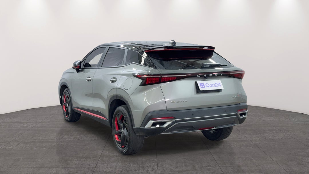 Left Back Diagonal (45- Degree) View