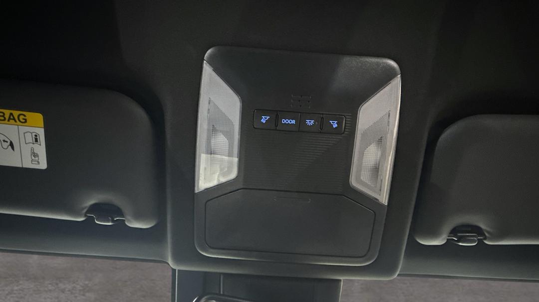 2022 Toyota RAV4 Xse (2WD) Hybrid, Automatic, 35441 km, On-Roof Controls/Sunglass holder