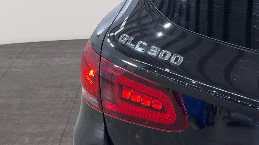 2019 Mercedes-benz GLC 200, Automatic, 68705 km, Badge (Boot Left Side)