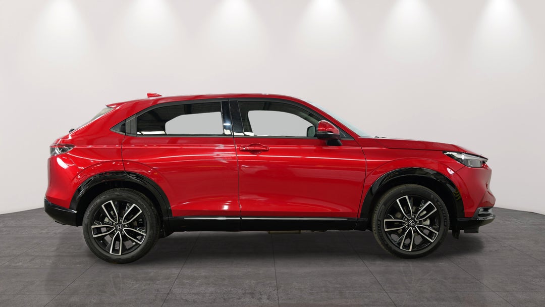 2023 Honda HR-V E:hev L, Automatic, 31131 km, Right Side View
