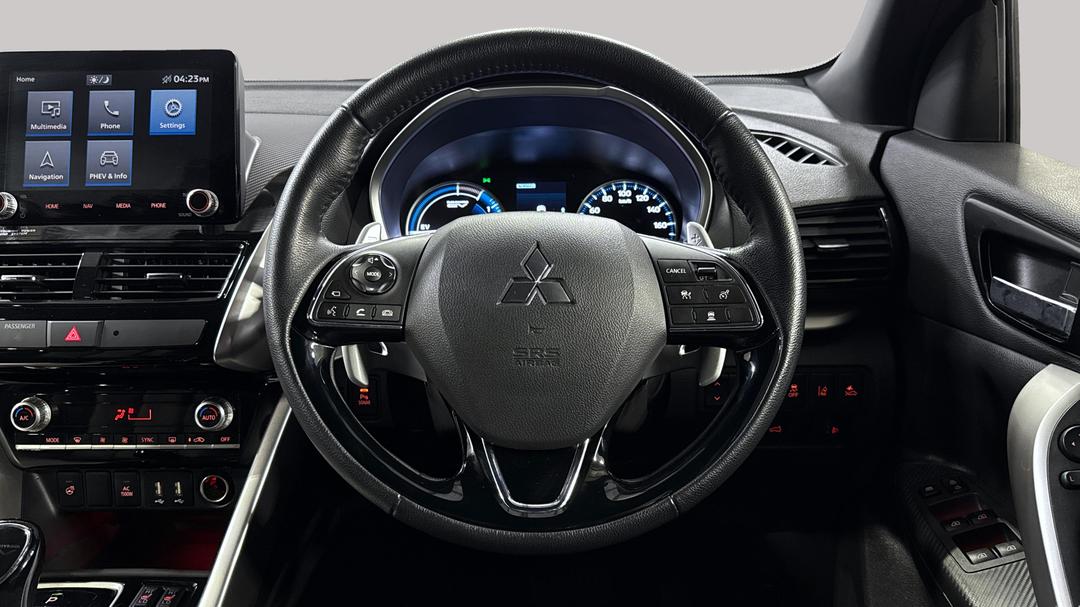 2024 Mitsubishi Eclipse Cross Exceed Phev (AWD), Automatic, 32174 km, Steering Wheel Close-up