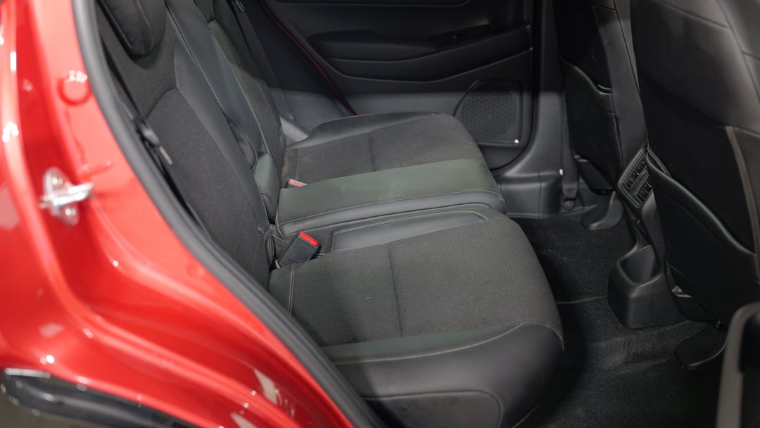 2023 Honda HR-V E:hev L, Automatic, 31131 km, Right Side Rear Door Cabin View