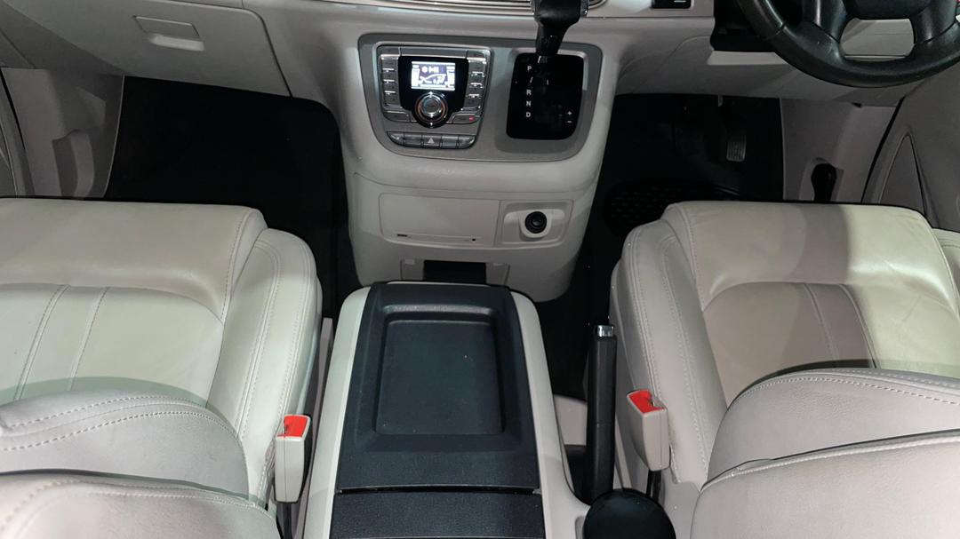 2021 LDV G10 Executive (7 Seat Mpv), Automatic, 72146 km, Center Console