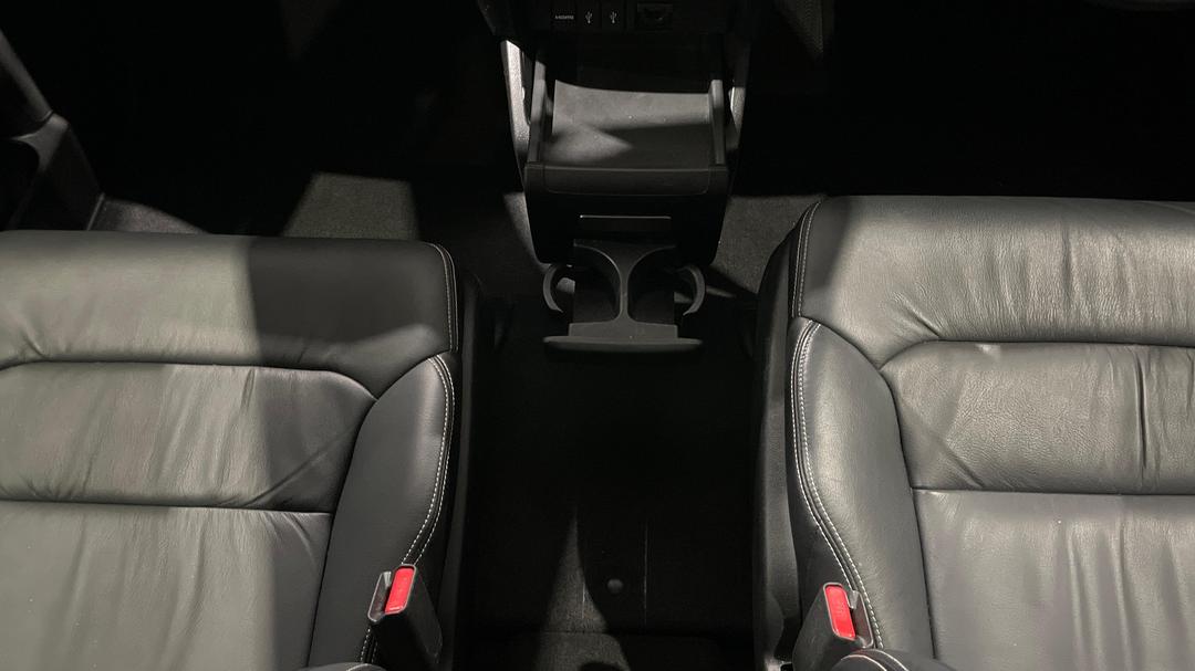 2015 Honda Odyssey Vti-l, Automatic, 112151 km, Center Console
