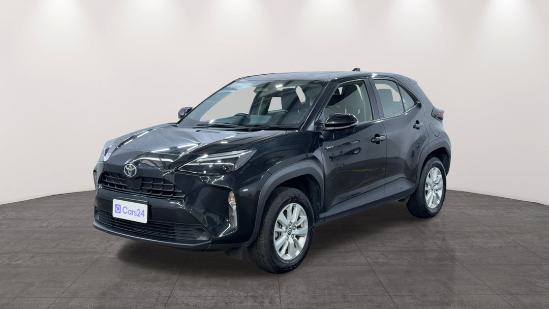 2024 Toyota Yaris Cross Gx Hybrid, Automatic, 47468 km, Left Front Diagonal (45- Degree) View