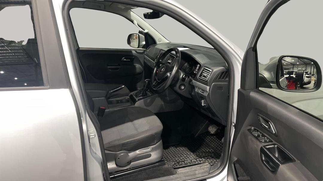 2019 Volkswagen Amarok Tdi550 Sportline 4motion (deu), Automatic, 139065 km, Right Side Front Door Cabin View