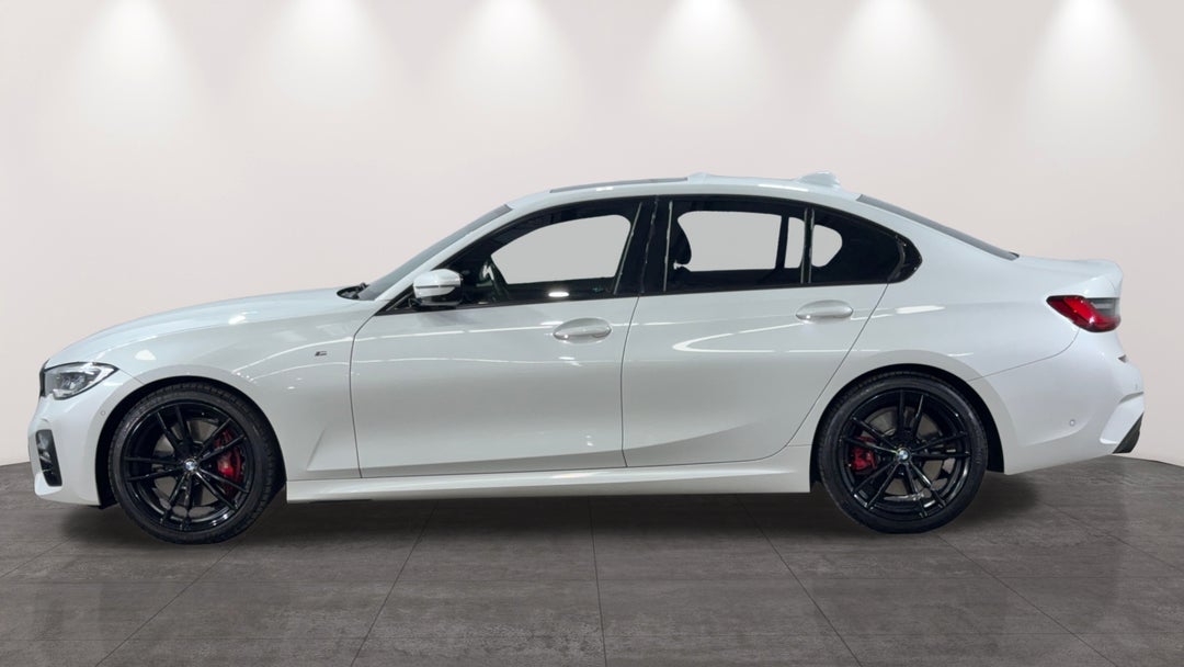 2022 BMW 3 30i M Sport, Automatic, 71167 km, Left Side View
