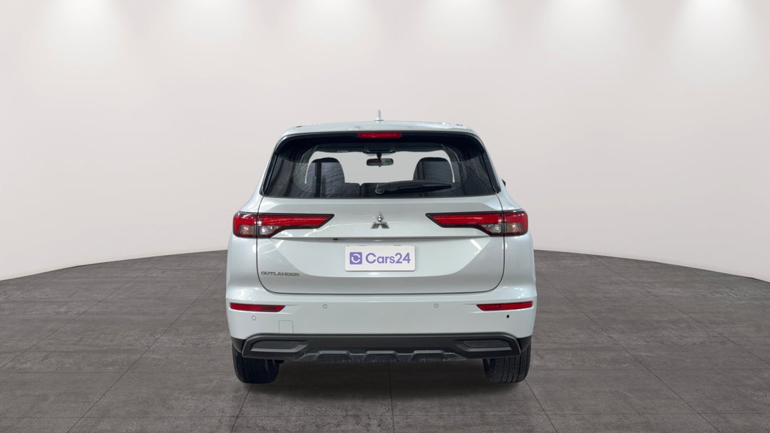 2024 Mitsubishi Outlander Es 5 Seat (2WD), Automatic, 49901 km, Back/Rear View