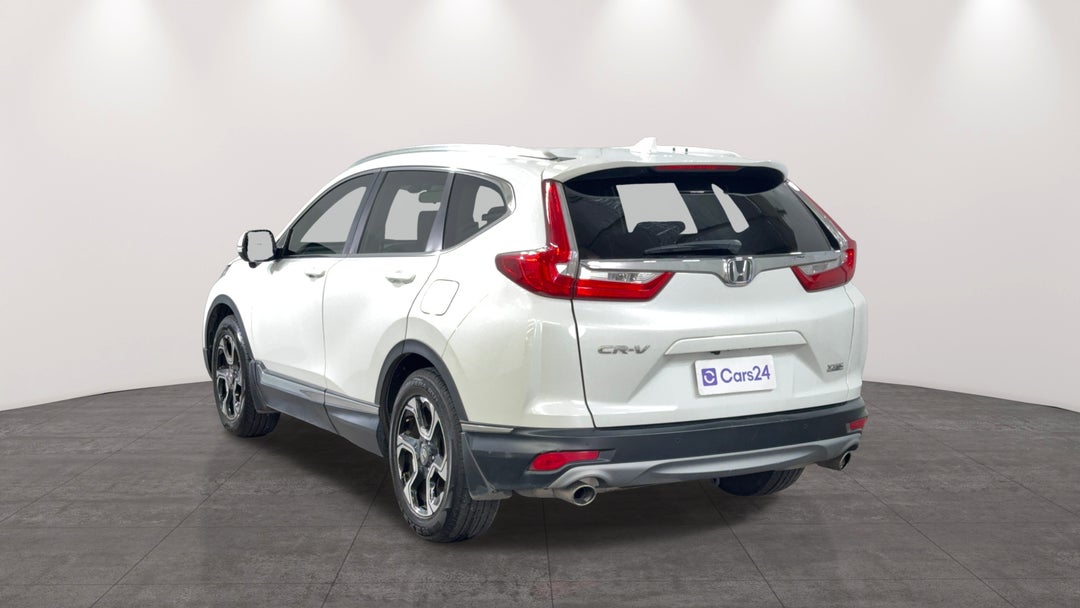 Left Back Diagonal (45- Degree) View