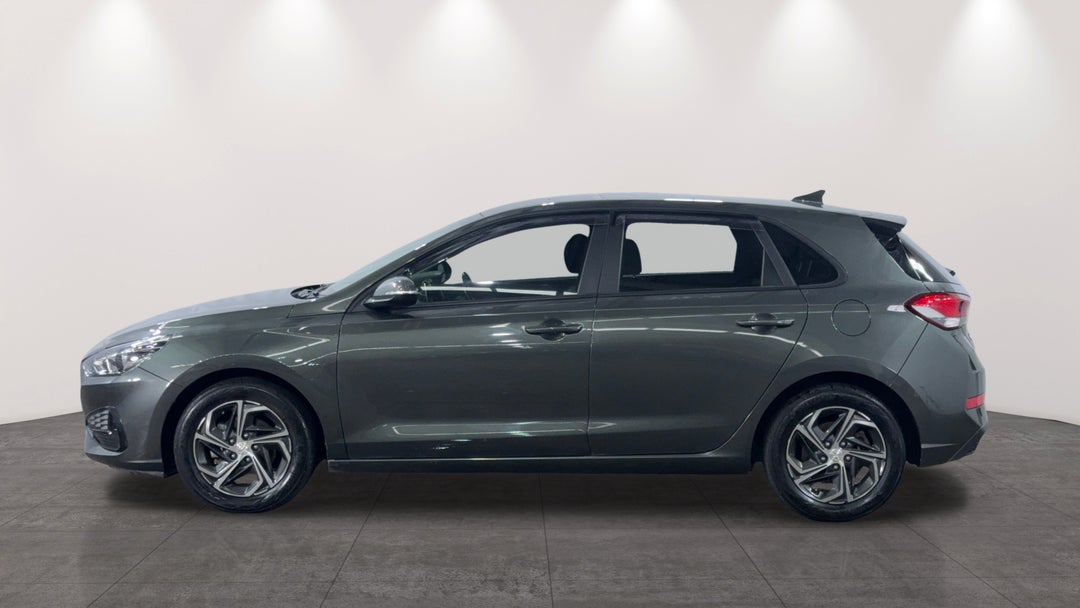 2020 Hyundai i30 Active, Automatic, 128088 km, Left Side View