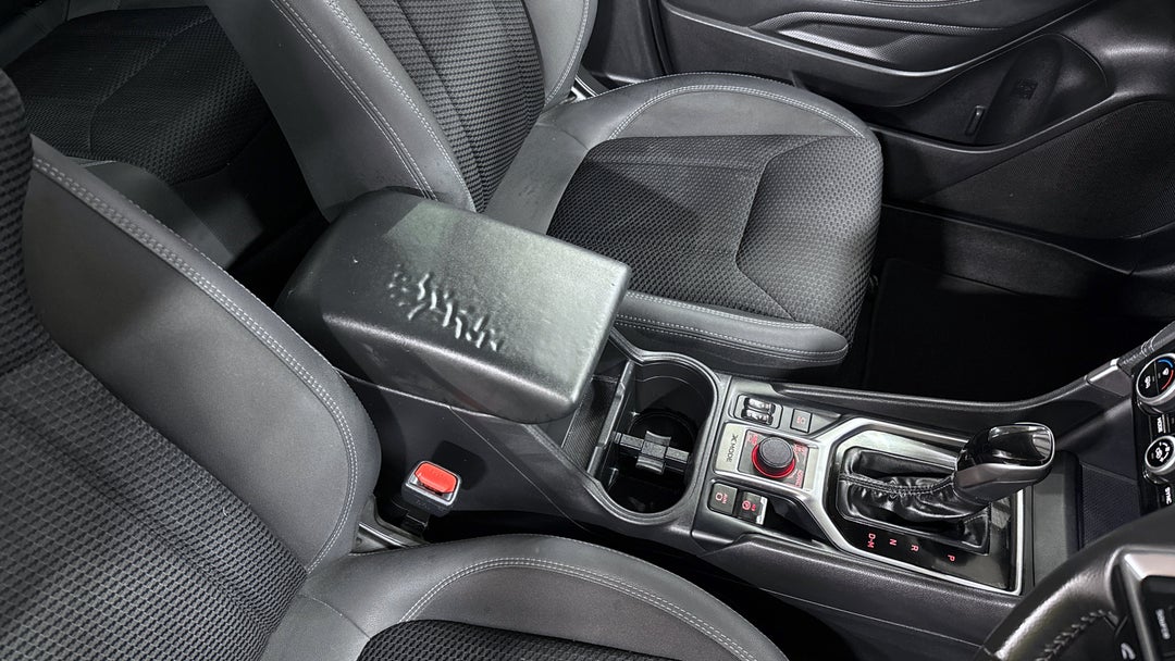 2021 Subaru Forester 2.5i Premium (AWD), Automatic, 54638 km, Center Console