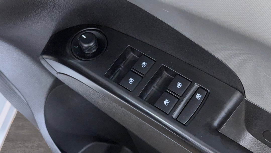 2018 Holden Barina Ls, Automatic, 62250 km, Drivers Side Door Panel Controls