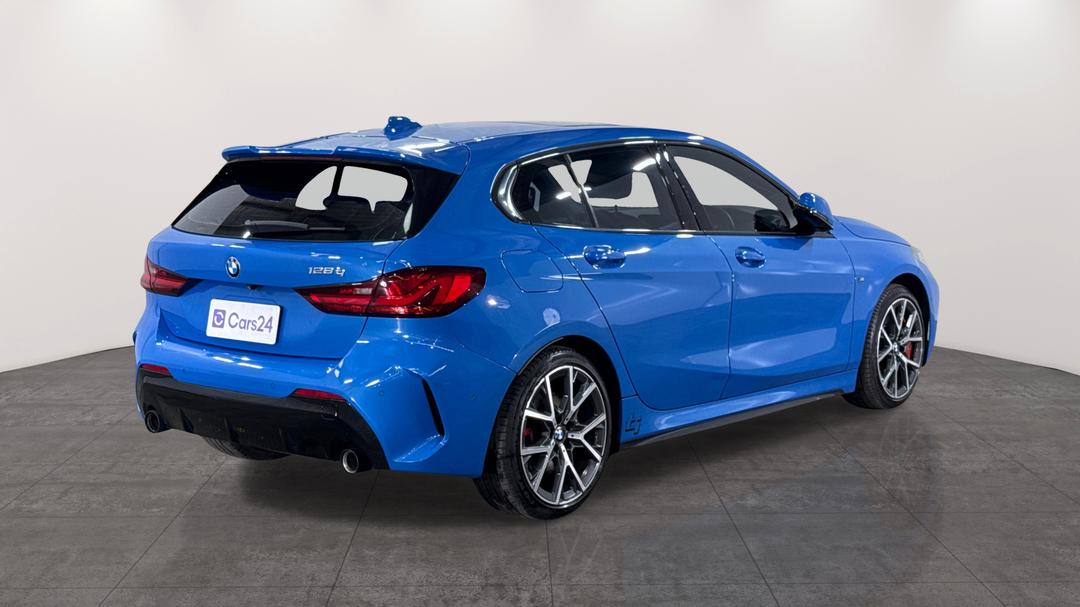 2021 BMW 1 28ti, Automatic, 63603 km, Right Back Diagonal (45- Degree) View
