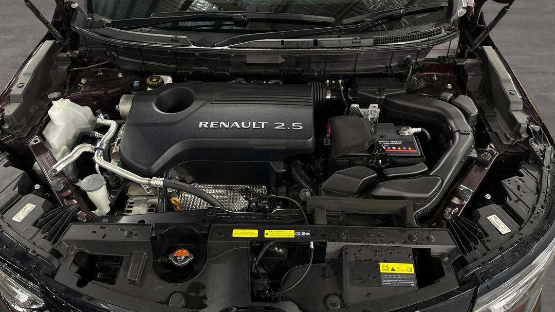 2023 Renault Koleos Zen (4x2), Automatic, 57510 km, Open Bonnet (Engine)