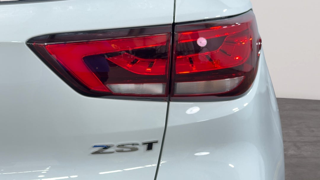 Badge (Boot Right Side)