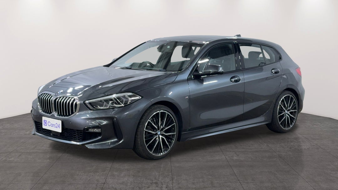 2020 BMW 1 18i M Sport, Automatic, 33346 km, Left Front Diagonal (45- Degree) View