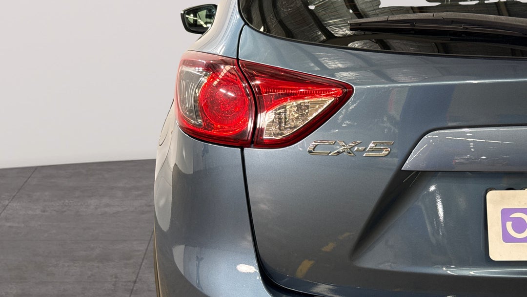 2015 Mazda CX-5 Maxx (4x2), Automatic, 132462 km, Badge (Boot Left Side)