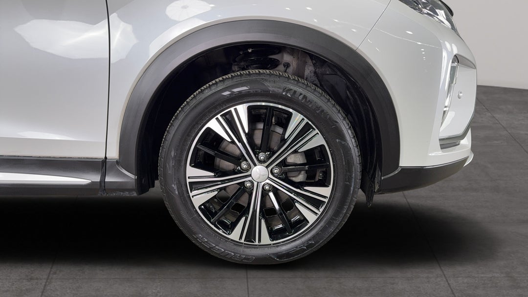 2019 Mitsubishi Eclipse Cross Exceed (2wd), Automatic, 47193 km, Right Front Wheel