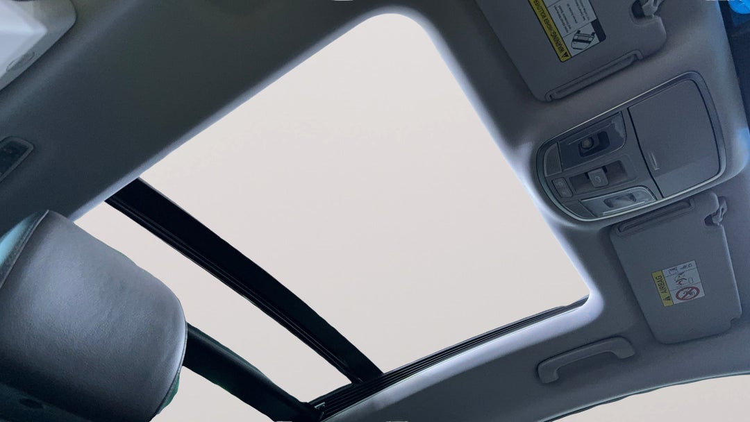 Interior Sunroof/Moonroof