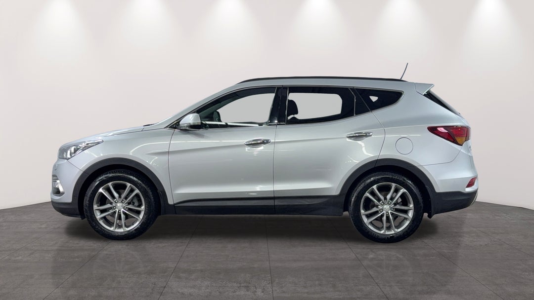 2015 Hyundai Santa Fe Highlander Crdi (4x4), Automatic, 133393 km, Left Side View