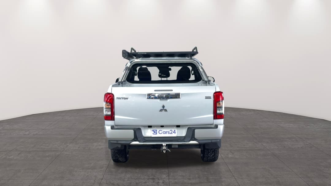Back/Rear View