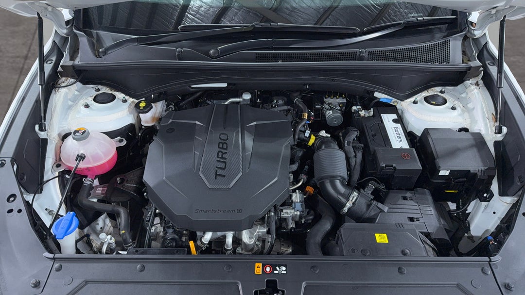 2023 Hyundai Santa Fe Crdi (AWD), Automatic, 29702 km, Open Bonnet (Engine)