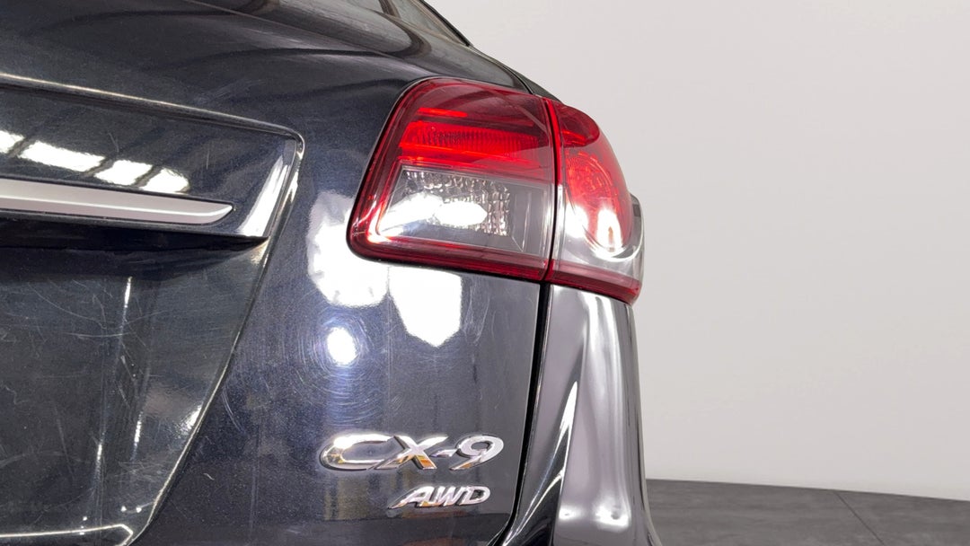 Badge (Boot Right Side)