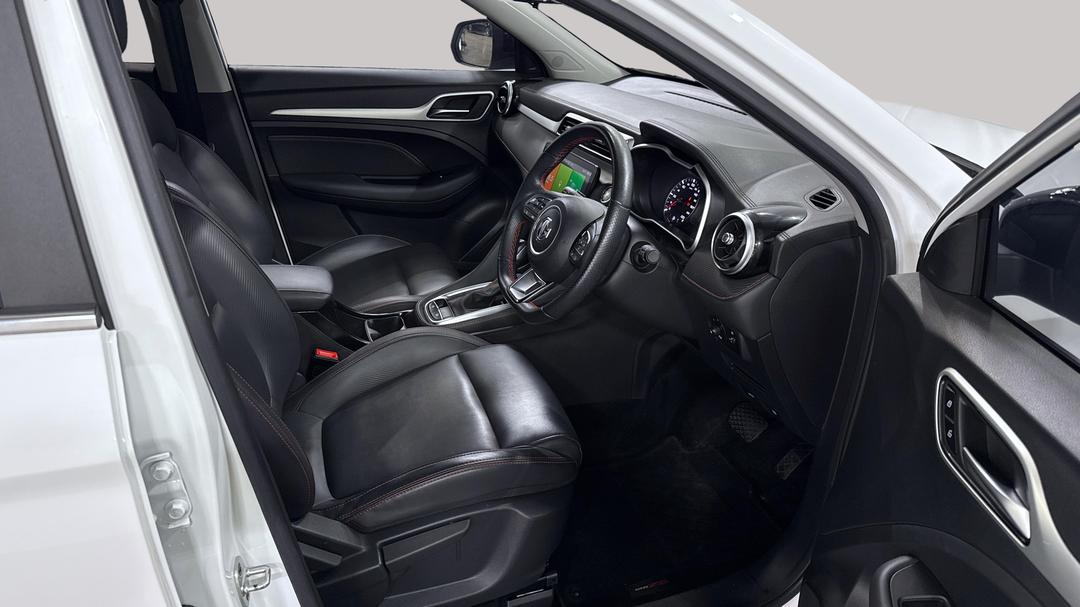 2021 MG Zst Excite, Automatic, 53240 km, Right Side Front Door Cabin View