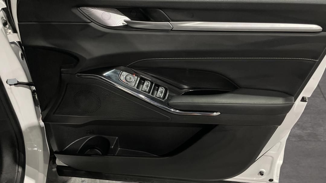 2022 GWM Haval H6 Ultra Hybrid, Automatic, 42996 km, Speaker View