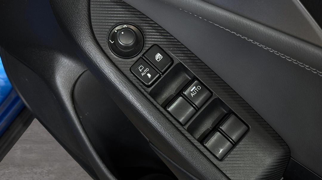 2019 Mazda CX-3 S Touring (AWD), Automatic, 96504 km, Drivers Side Door Panel Controls