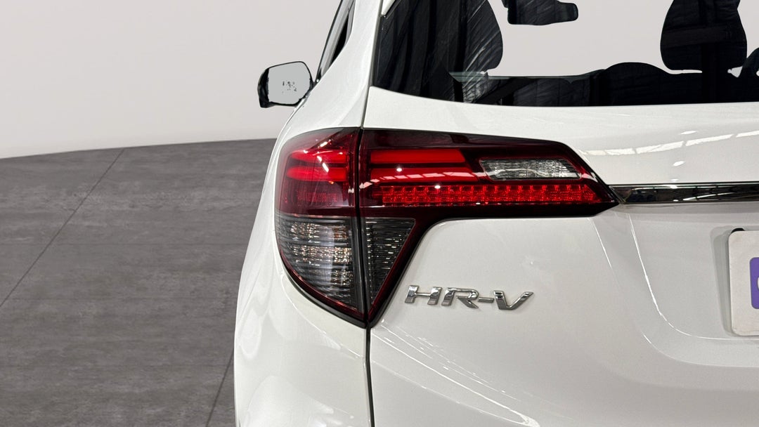 2019 Honda HR-V Vti-lx, Automatic, 94458 km, Badge (Boot Left Side)