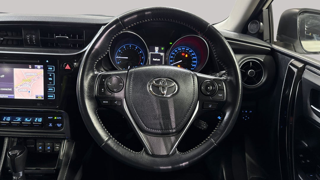 2018 Toyota Corolla Zr, Automatic, 78210 km, Steering Wheel Close-up