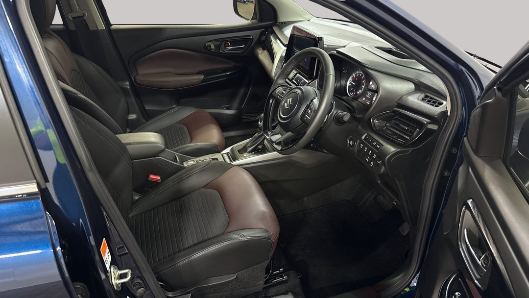 2025 Suzuki Fronx Glx Mild Hybrid, Automatic, 1527 km, Right Side Front Door Cabin View